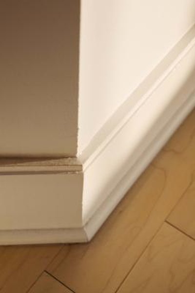 How to Carefully Remove a Baseboard for Reusing  