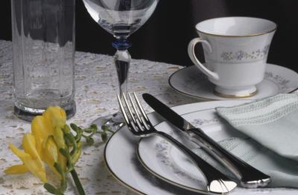 How to Identify Noritake Patterns | Home Guides | SF Gate How to Identify Noritake Patterns | Home Guides | SF Gate