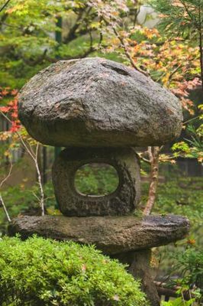 How To Build Faux Rock Formations Home Guides Sf Gate How To Build Faux Rock Formations