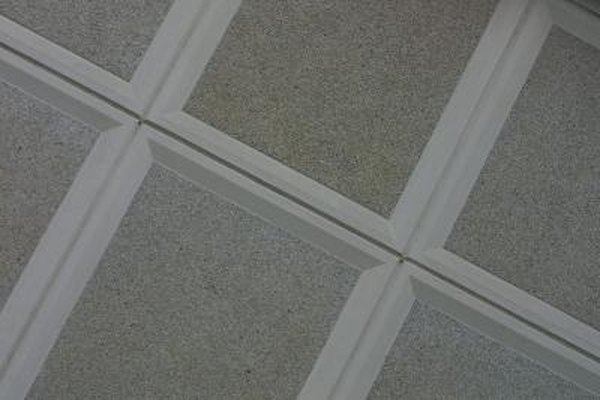 How To Replace A Middle Interlocking Ceiling Tile Home