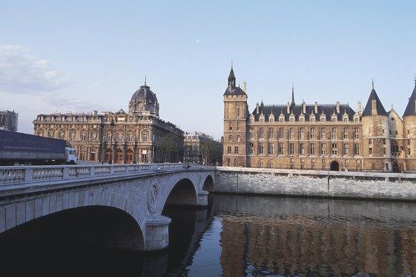 "Conciergerie", um palácio transformado em prisão