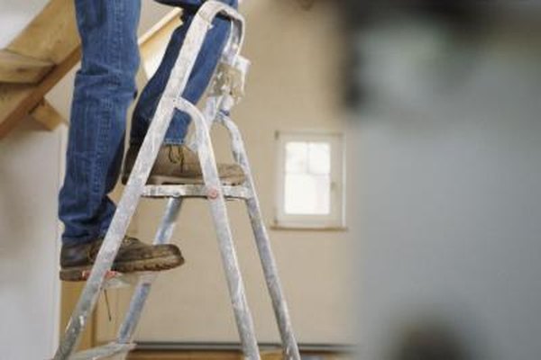 How To Remove Wet Ceiling Drywall After A Leak Home Guides Sf Gate