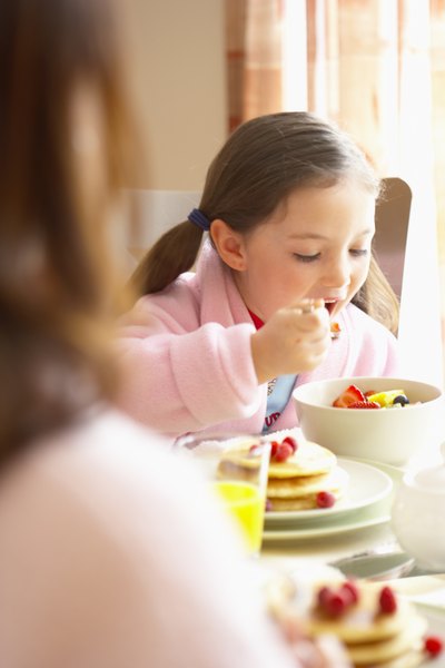 A informação é aliada da boa educação alimentar