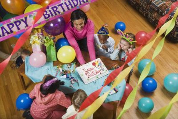 How To Decorate A Large Room For A Small Birthday Event