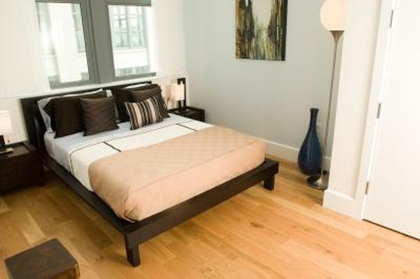 How To Arrange A Double Bed In A Corner Home Guides Sf Gate