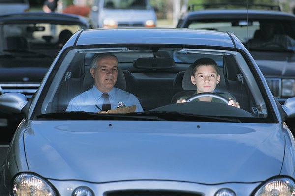Aulas de direção trazem segurança ao motorista