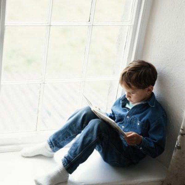 How To Design A Window Seat For A Small Space Home Guides Sf Gate