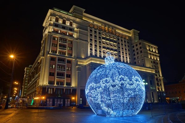 How To Make Wire Frame Outdoor Christmas Decorations Home Guides How To Make Wire Frame Outdoor Christmas Decorations