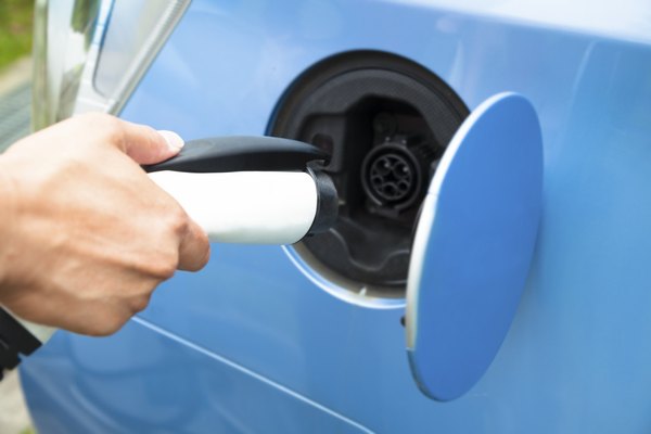 Hybrid car technology can be used to conserve fossil fuel reserves.