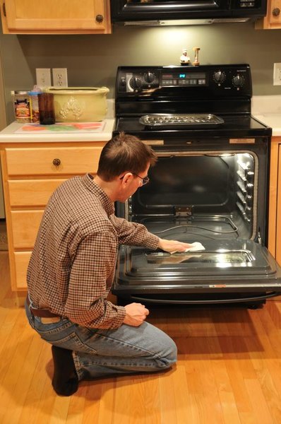 Why Will The Bottom Element In Oven Not Work On A Range Home Why Will The Bottom Element In Oven Not Work On A Range Home Guides Sf Gate