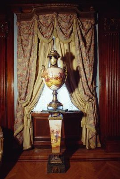 How To Hire Someone To Make Curtains Home Guides Sf Gate
