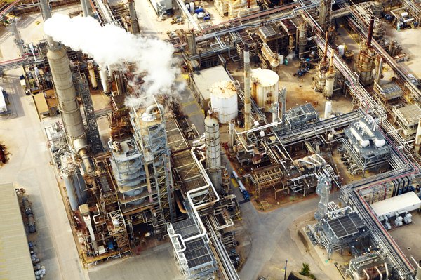 O maior desenvolvimento industrial da Amazônia concentra-se na Zona Franca de Manaus