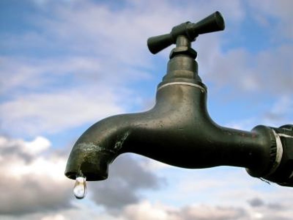 How To Replace A Valve Stem On An Outside Faucet Home Guides Sf Gate How To Replace A Valve Stem On An Outside Faucet