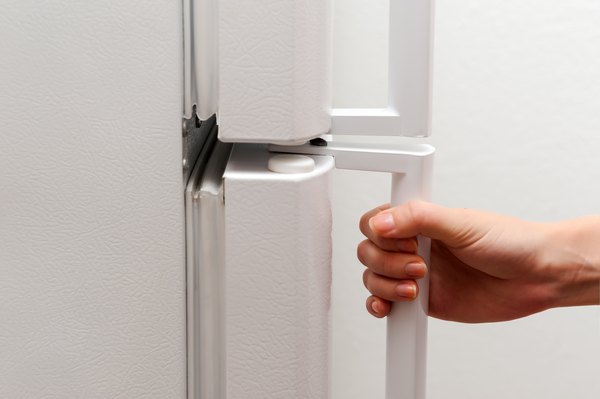 fixing-the-freezer-door-handle-whirlpool-refrigerator-repair