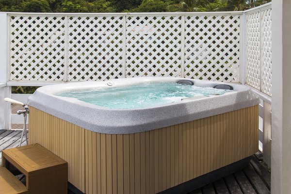 How To Raise The Alkalinity In A Hot Tub Without Chemicals
