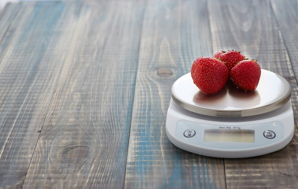 How To Calibrate A Mainstays Kitchen Scale HomeSteady   970a4d1ae6fe430da245667a581d3412