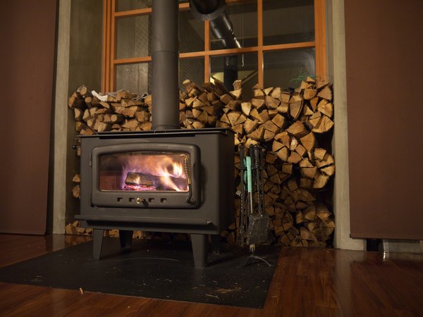 How To Use A Wood Stove Damper Home Guides Sf Gate