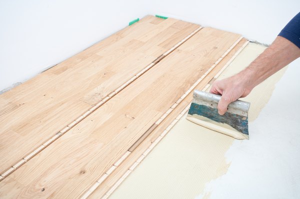 Will Thinset Adhere To A Vinyl Floor Home Guides Sf Gate