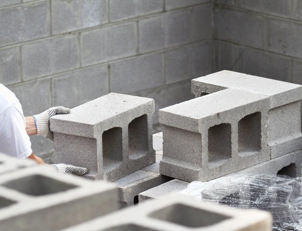 How To Get Rid Of White Alkaline On Cinder Block Walls How To Get Rid Of White Alkaline On Cinder Block Walls
