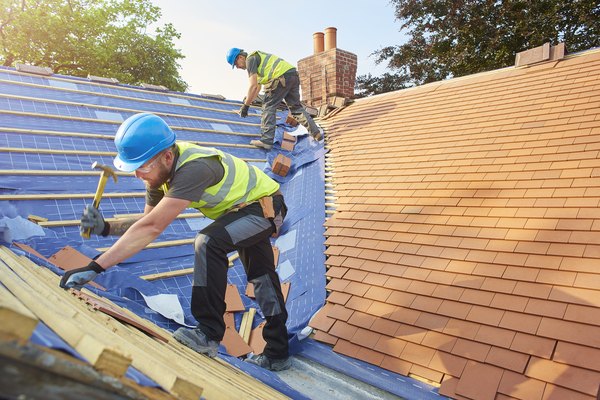 How To Install A Roof >> How To Install Roofing Tar Paper Home Guides Sf Gate How To Install A Roof >> How To Install Roofing Tar Paper Home Guides Sf Gate