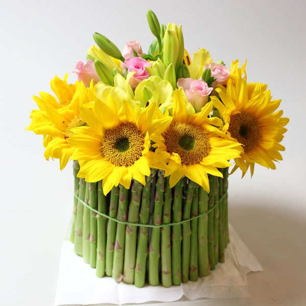Escolha suas flores e corte os talos na altura certa