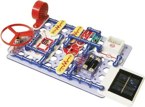 Get Your Kids Into Science With These Fun STEM Kits