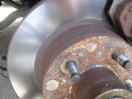 How to Clean Glaze Off of Brake Rotors | eHow