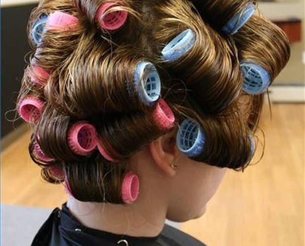How To Use Velcro Rollers On Long Hair Leaftv