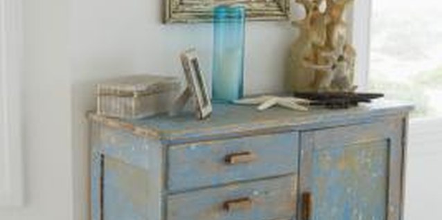 How To Paint A Distressed Look On Antique Dressers