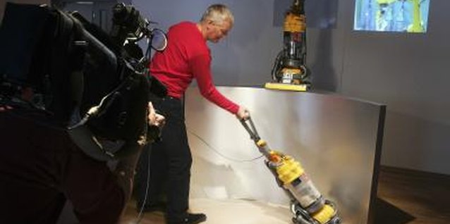 How To Troubleshoot A Dyson Dc17 Absolute Animal Upright Vacuum