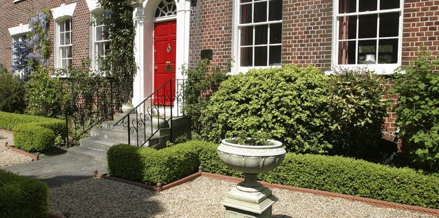 How To Saw Pvc Brick Moulding