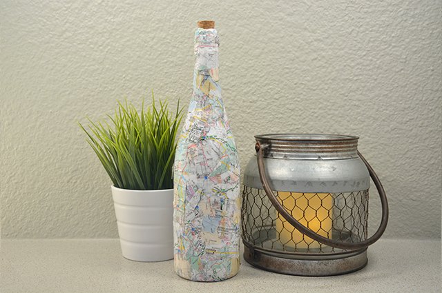 An image of the map wine bottle.