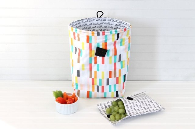 Fabric insulated lunch bag