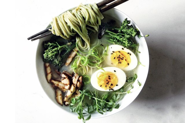 veggie soba noodle soup with egg