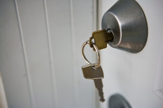 how-to-unlock-your-house-door-without-using-keys-ehow