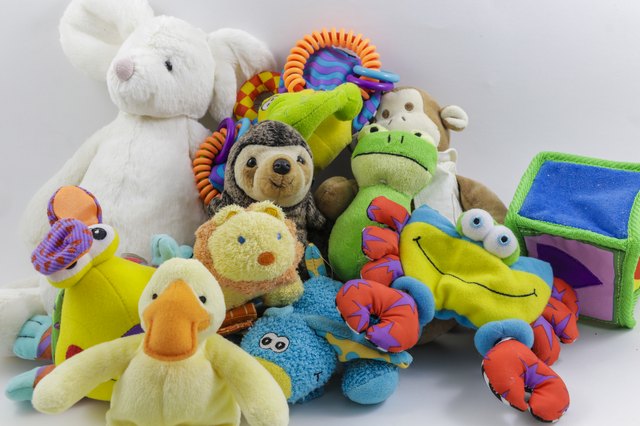 how to freshen stuffed animals