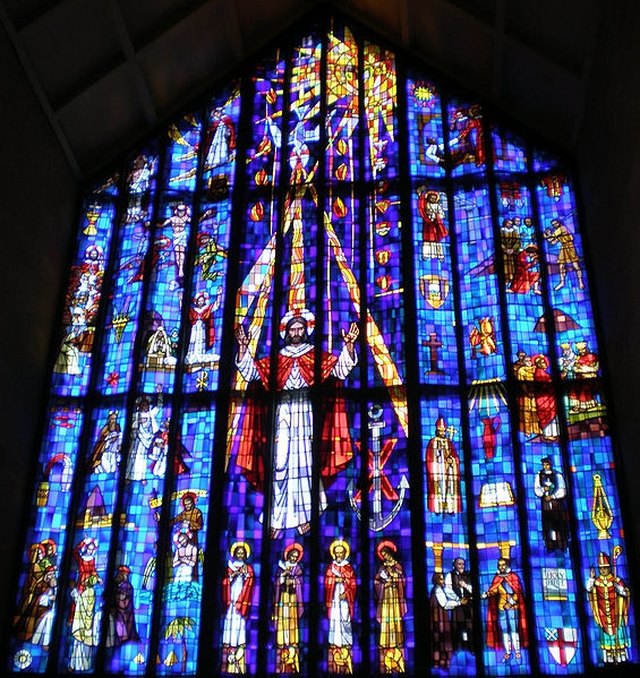 Lighting Tips For Stained Gl Ehow A Stained Gl Window Displayed In St Andrew S Catholic Church Honolulu