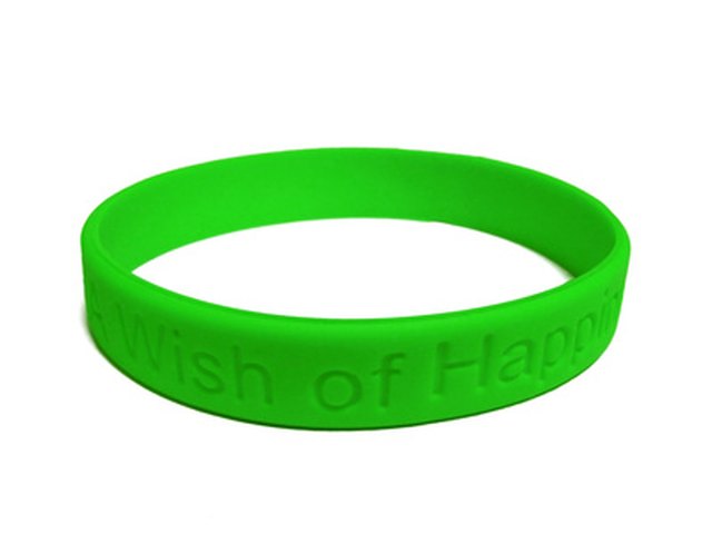 How To Make Homemade Silicone Bracelets Ehow Personalize Your Homemade Silicone Bracelets