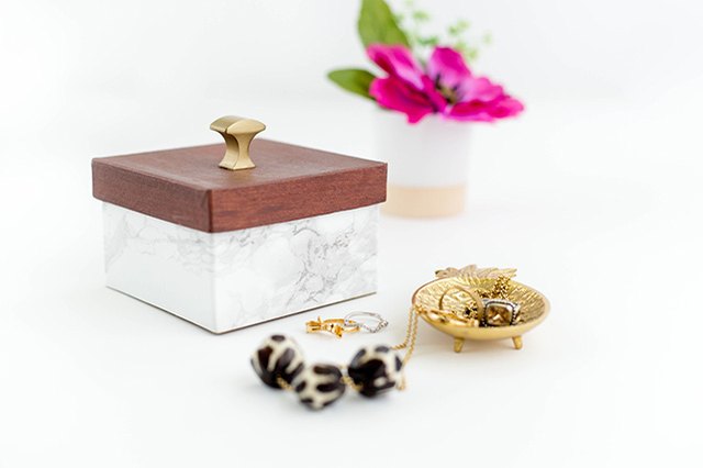 DIY Faux Wood and Marble Trinket Boxes | eHow