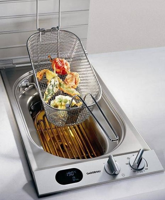 cooking-temperatures-for-deep-fryers-ehow