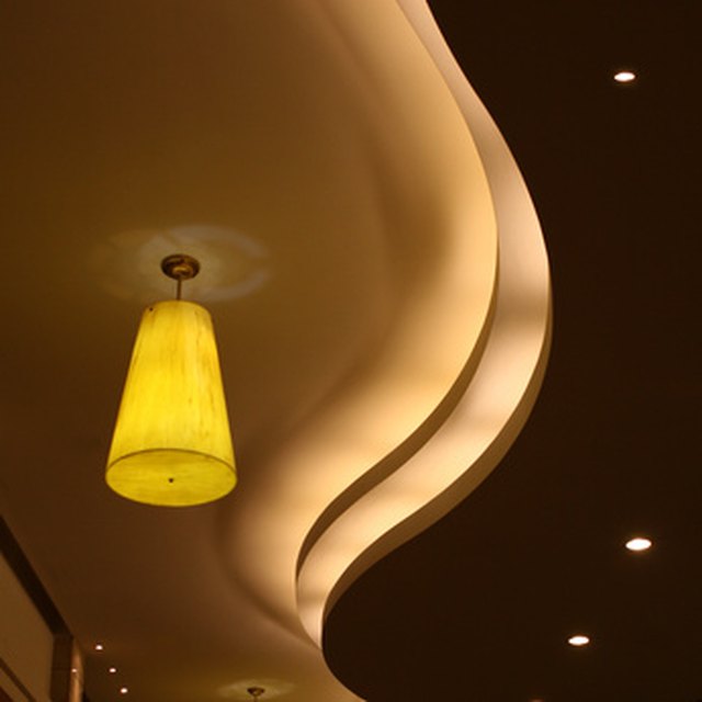 How To Remove Ceiling Light Covers Ehow There Are Many Types Of Ceiling Light Covers