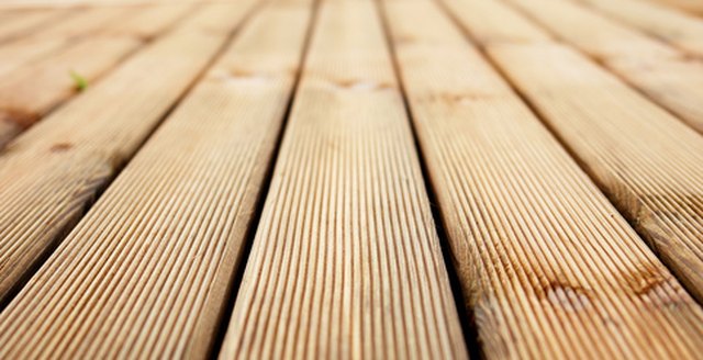 How To Lay Wood Decking Ehow Typical Wood Decking
