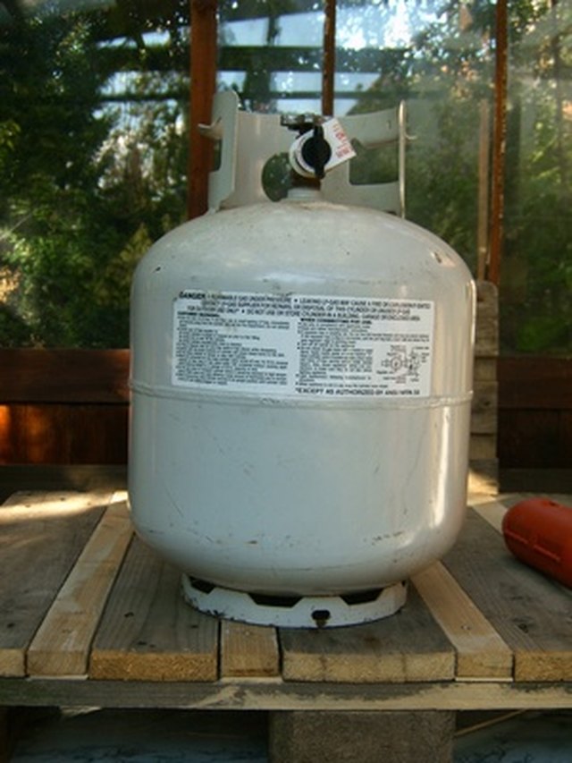 How To Size Propane Tanks For Generators Ehow Figure How Much Propane You Need To A Generator Using Math