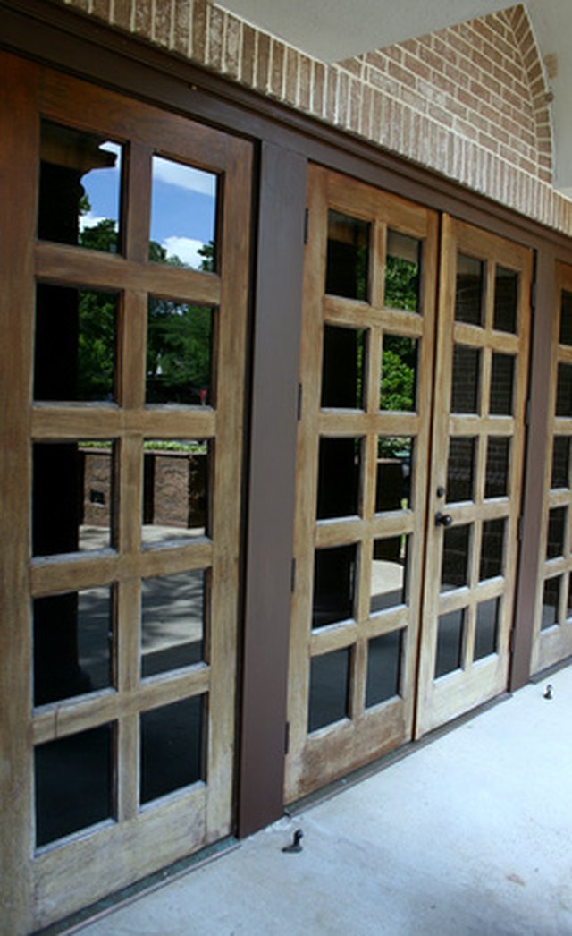 How To Pop A Sliding Glass Door Back In Ehow A Sliding Door May Slip Its Tracks