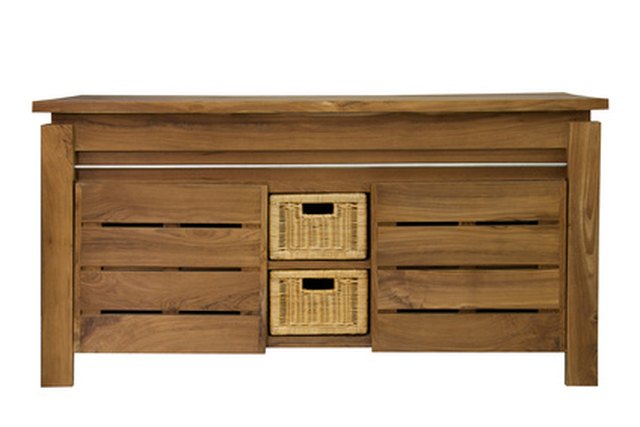 How To Use Grease On Drawer Slides Ehow Lubricants Applied To Drawer Slides Help Drawers Open And Close More Easily