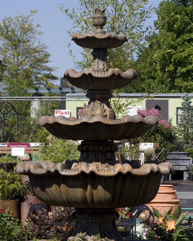 How To Clean An Outdoor Concrete Fountain Ehow Remove Algae From An Outdoor Fountain With Bleach