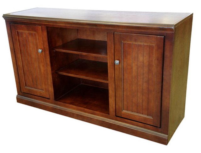 How To Hang A Heavy Cabinet On Wall Ehow Support Heavy Cabinets While You Hang Them On The Wall