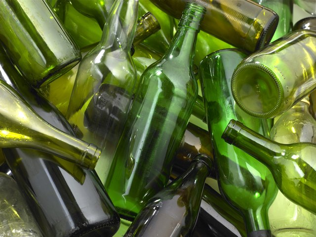 Green Colored Beer Bottles Has High Levels Of Poisonous Chemicals In Them
