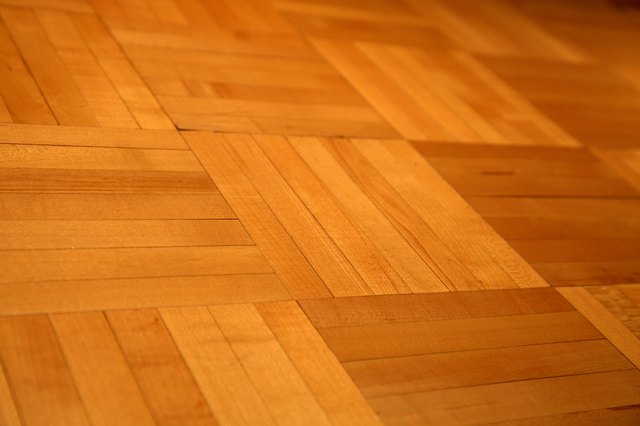 Can You Stain Wooden Parquet Flooring Ehow You Can Refinish Existing Parquet Floors With Stain Or Purchase New Unfinished Tiles
