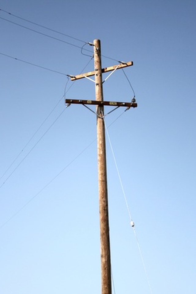 Can Electrical Wires Pass Over a Shed? | eHow